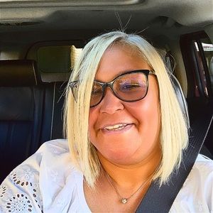 Meet your Posher, Sarata